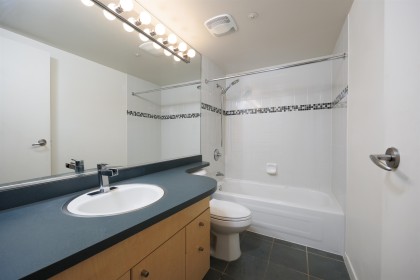 Photo 12 at 902 - 1008 Cambie Street, Yaletown, Vancouver West