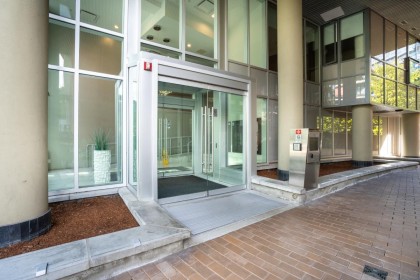 Photo 3 at 906 - 38 W 1st Avenue, False Creek, Vancouver West