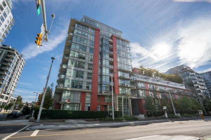 Photo 1 at 906 - 38 W 1st Avenue, False Creek, Vancouver West