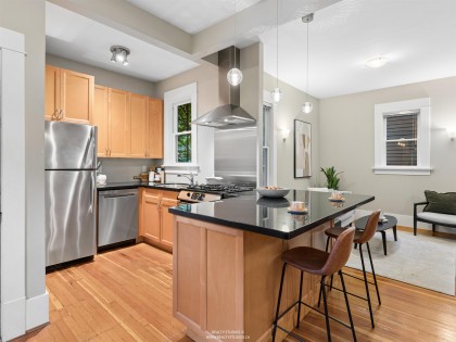 Photo 9 at 559 W 18th Avenue, Cambie, Vancouver West