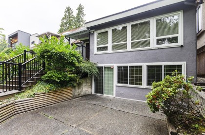 Photo 2 at 4063 W 33rd Avenue, Dunbar, Vancouver West