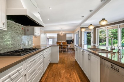 Photo 7 at 1545 W 49th Avenue, South Granville, Vancouver West