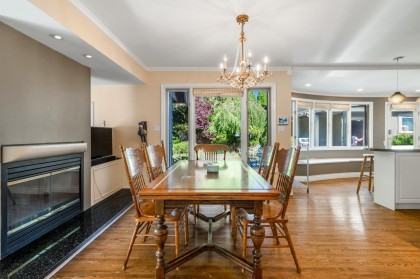 Photo 4 at 1545 W 49th Avenue, South Granville, Vancouver West