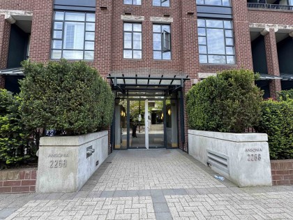 Photo 1 at 510 - 2268 Redbud Lane, Kitsilano, Vancouver West