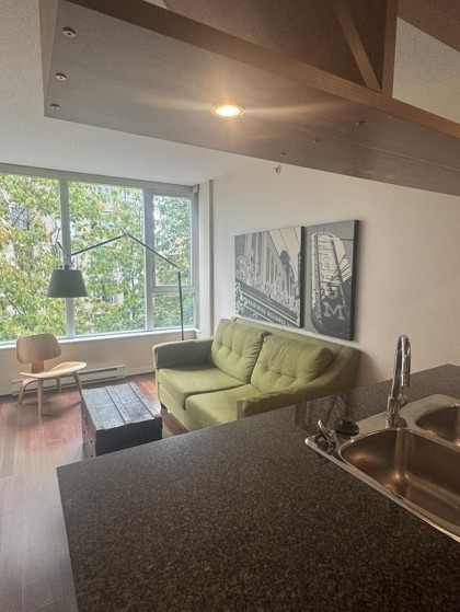 Photo 7 at 406 - 1010 Richards Street, Yaletown, Vancouver West