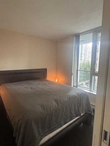 Photo 14 at 406 - 1010 Richards Street, Yaletown, Vancouver West
