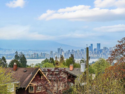 Photo 6 at 4555 W 9th Avenue, Point Grey, Vancouver West