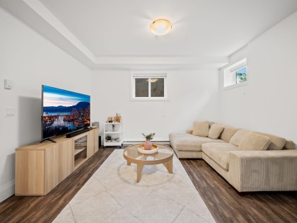 Photo 31 at 433 E Queens Road, Upper Lonsdale, North Vancouver