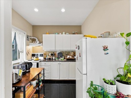 Photo 5 at 2579 W 45th Avenue, Kerrisdale, Vancouver West