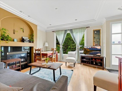 Photo 4 at 2579 W 45th Avenue, Kerrisdale, Vancouver West