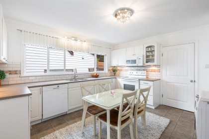 Photo 8 at 2306 William Avenue, Westlynn, North Vancouver