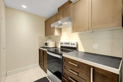 Photo 11 at 210 - 5779 Birney Avenue, University VW, Vancouver West