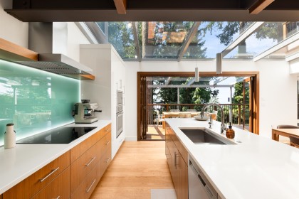 Photo 11 at 170 Sunset Drive, Lions Bay, West Vancouver