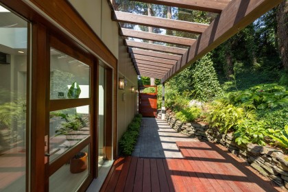 Photo 4 at 170 Sunset Drive, Lions Bay, West Vancouver