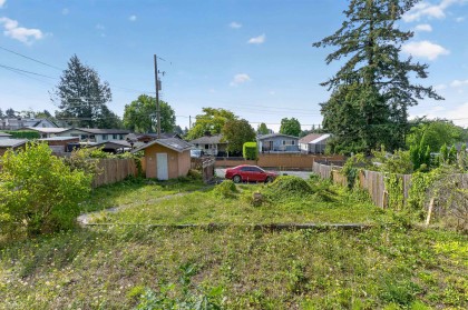 Photo 33 at 341 W 24th Street, Central Lonsdale, North Vancouver