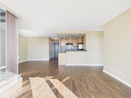 Photo 12 at 2505 455 Beach Crescent, Yaletown, Vancouver West