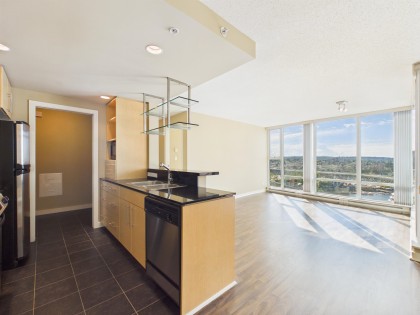 Photo 11 at 2505 455 Beach Crescent, Yaletown, Vancouver West
