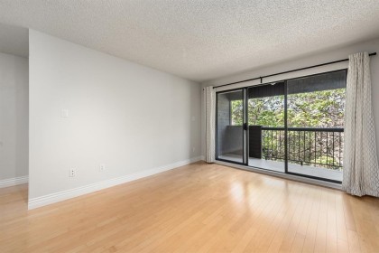 Photo 11 at 401 - 2920 Ash Street, Fairview VW, Vancouver West