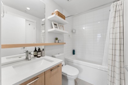 Photo 12 at 210 - 625 E 3rd Street, Lower Lonsdale, North Vancouver