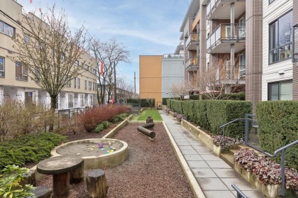 Photo 19 at 210 - 625 E 3rd Street, Lower Lonsdale, North Vancouver