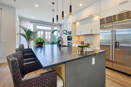 Photo 8 at 449 E 15th Street, Central Lonsdale, North Vancouver