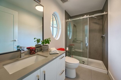 Photo 21 at 449 E 15th Street, Central Lonsdale, North Vancouver