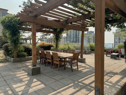 Photo 18 at 321 - 135 E 17th Street, Central Lonsdale, North Vancouver