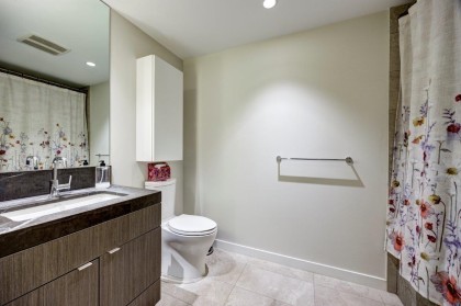 Photo 9 at 908 - 125 E 14th Street, Central Lonsdale, North Vancouver