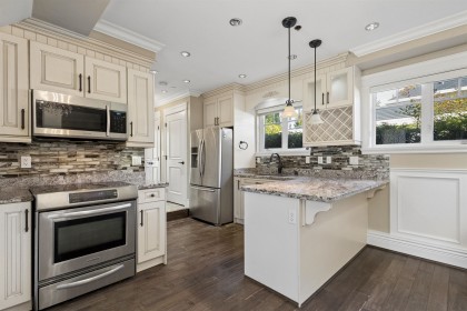 Photo 11 at 1441 W 49th Avenue, South Granville, Vancouver West