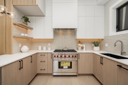 Photo 9 at 1 - 4579 W 11th Ave Avenue, Point Grey, Vancouver West