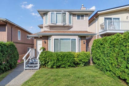 Photo 1 at 8419 Osler Street, Marpole, Vancouver West