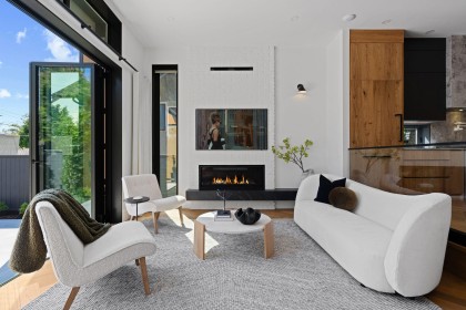 Photo 10 at 2 - 3768 W 2nd Avenue, Point Grey, Vancouver West