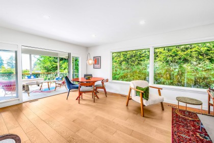 Photo 1 at 3277 Chesterfield Avenue, Upper Lonsdale, North Vancouver