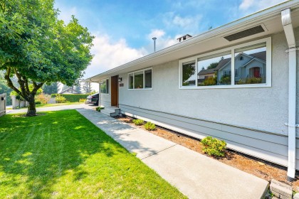 Photo 21 at 3277 Chesterfield Avenue, Upper Lonsdale, North Vancouver