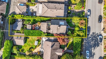 Photo 2 at 319 E 27th Street, Upper Lonsdale, North Vancouver