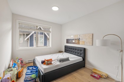 Photo 15 at 5 - 115 W Queens Road, Upper Lonsdale, North Vancouver