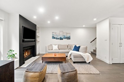 Photo 3 at 3062 Willow Street, Fairview VW, Vancouver West