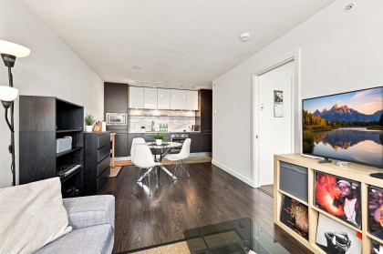 Photo 11 at 2409 - 8131 Nunavut Lane, Marpole, Vancouver West