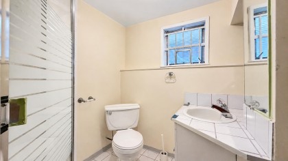 Photo 33 at 817 W 64th Avenue, Marpole, Vancouver West