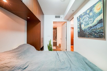 Photo 14 at 210 - 1055 Richards Street, Downtown VW, Vancouver West