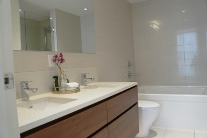 Photo 16 at 203 - 2095 W 44th Avenue, Kerrisdale, Vancouver West