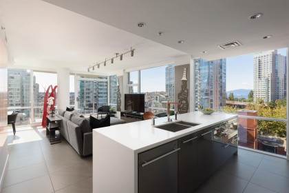 Photo 17 at 805 - 1455 Howe Street, Yaletown, Vancouver West