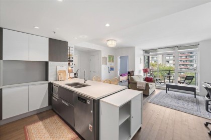 Photo 8 at 608 - 288 W 1st Avenue, False Creek, Vancouver West