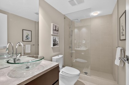 Photo 20 at 2503 - 8 Smithe Mews, Yaletown, Vancouver West