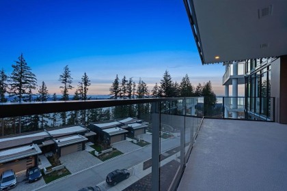 Photo 1 at 602 - 3963 Uplands Way, Cypress Park Estates, West Vancouver