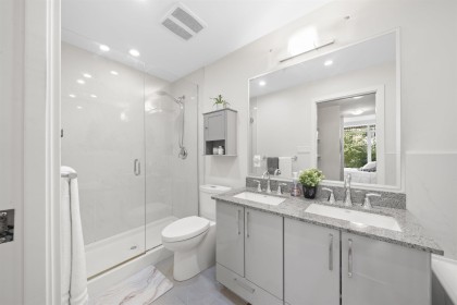 Photo 16 at 70 W 1st Avenue, False Creek, Vancouver West