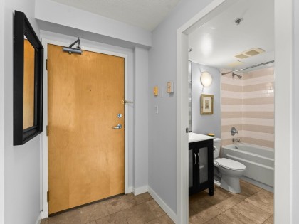 Photo 23 at 401 - 1238 Richards Street, Yaletown, Vancouver West