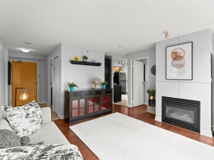 Photo 7 at 401 - 1238 Richards Street, Yaletown, Vancouver West