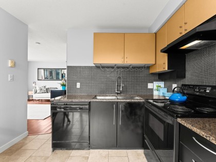 Photo 20 at 401 - 1238 Richards Street, Yaletown, Vancouver West