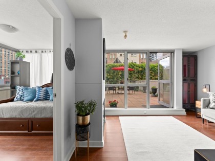 Photo 15 at 401 - 1238 Richards Street, Yaletown, Vancouver West